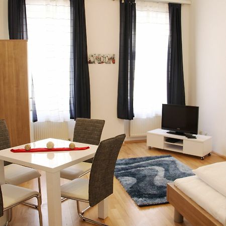 Checkvienna Apartment Khunngasse Kültér fotó