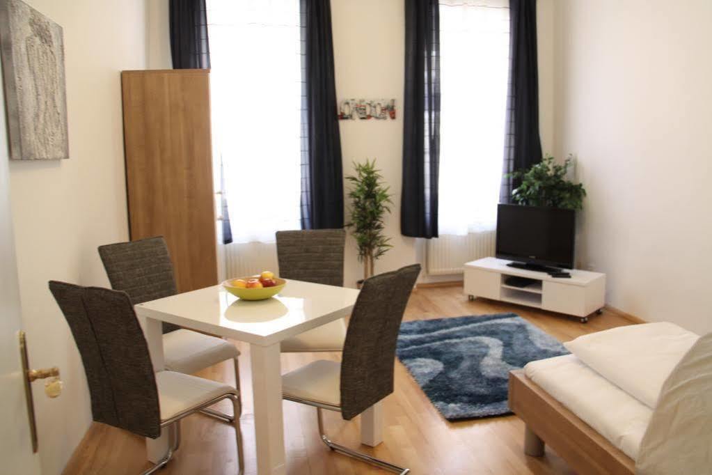 Checkvienna Apartment Khunngasse Kültér fotó